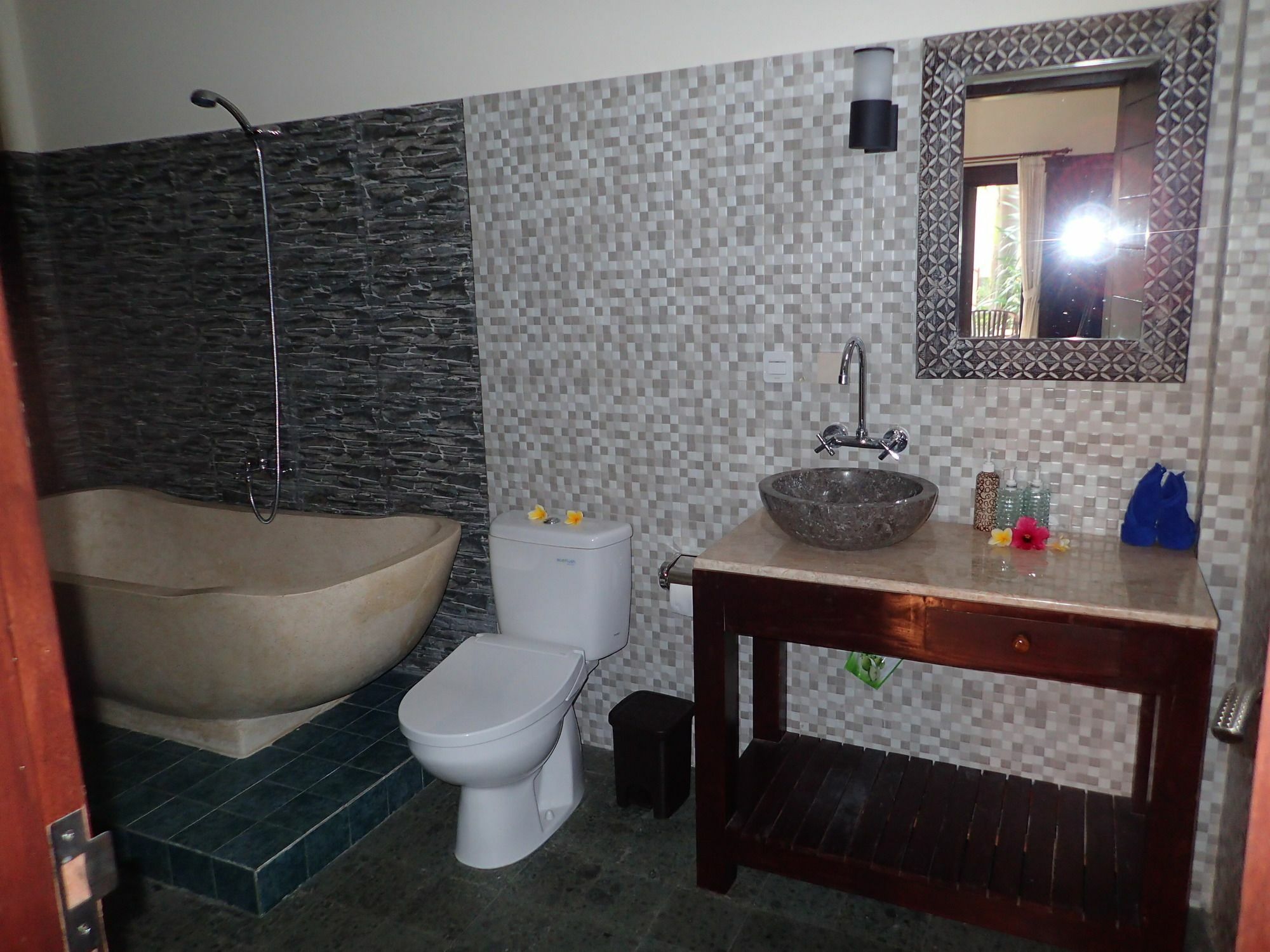 Alami Resort, Restaurant And Dive Center Amed  Luaran gambar